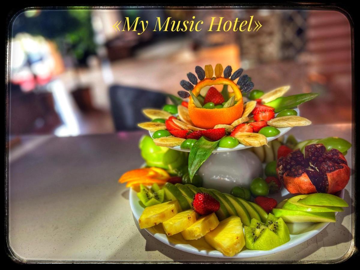 My Music Hotel 巴库 外观 照片